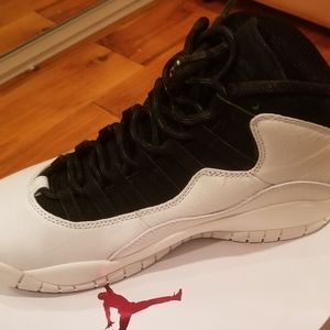 AIR JORDAN 10 RETRO